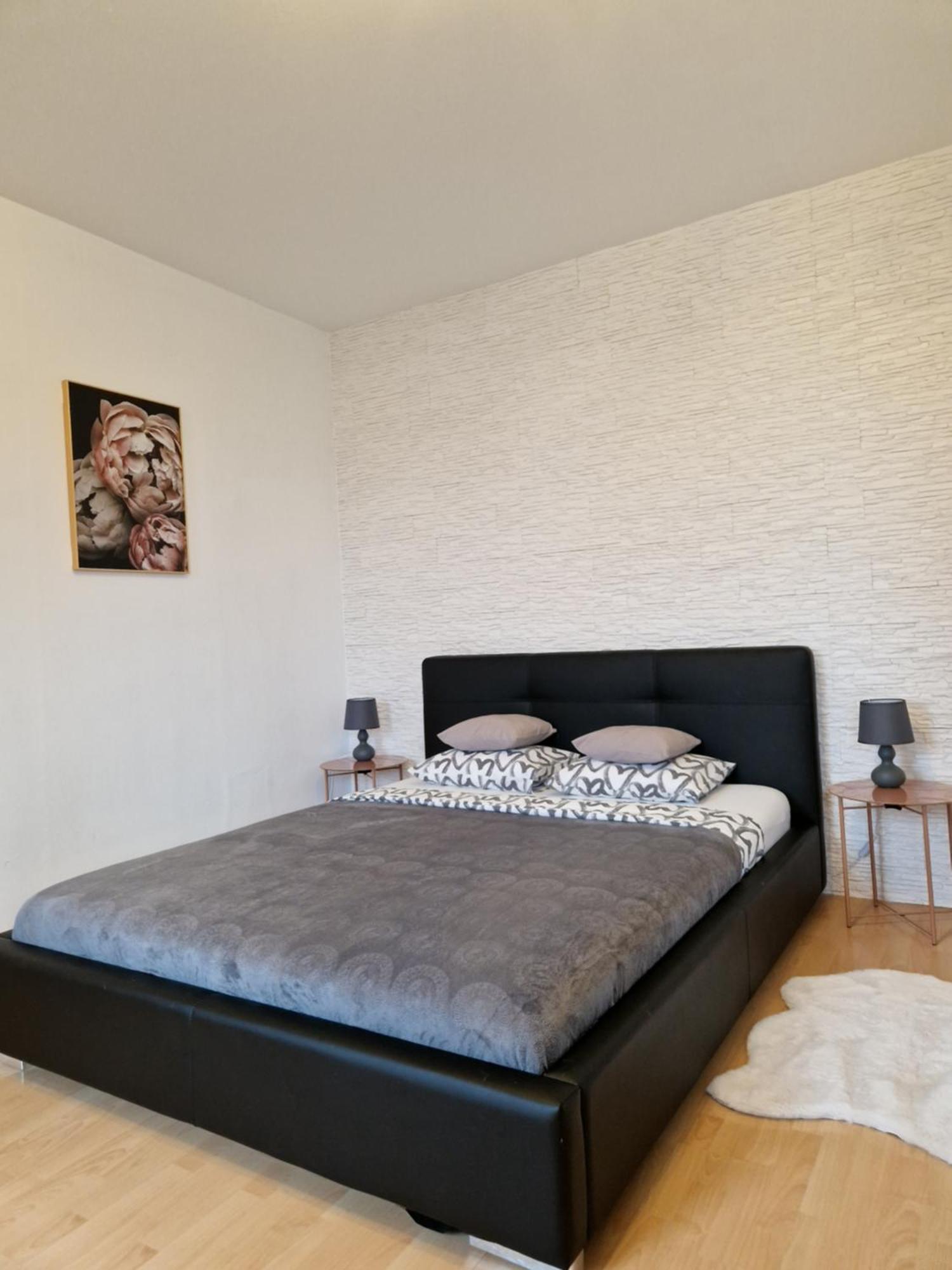 Apartamento Millenium Self Check-in Faktura *
